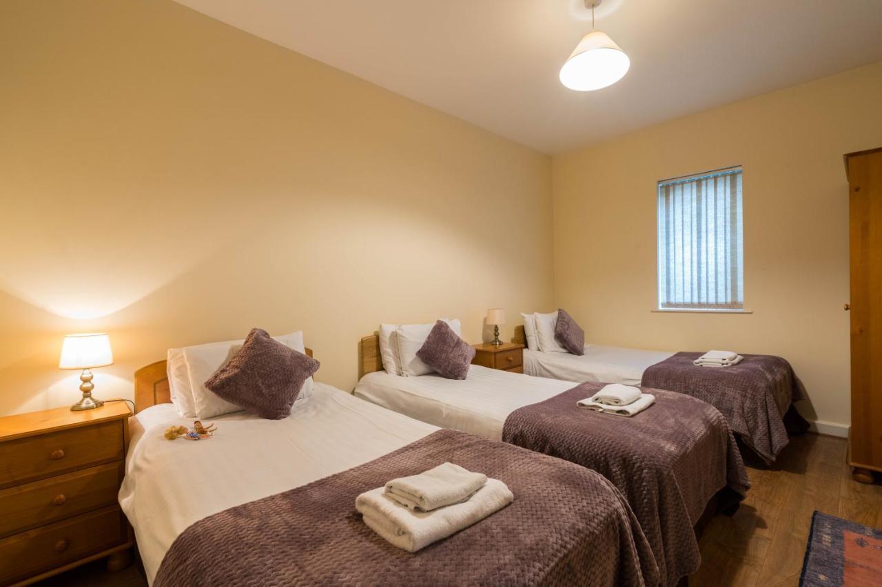 The Courtyard Apartments Carrick on Shannon Eksteriør bilde