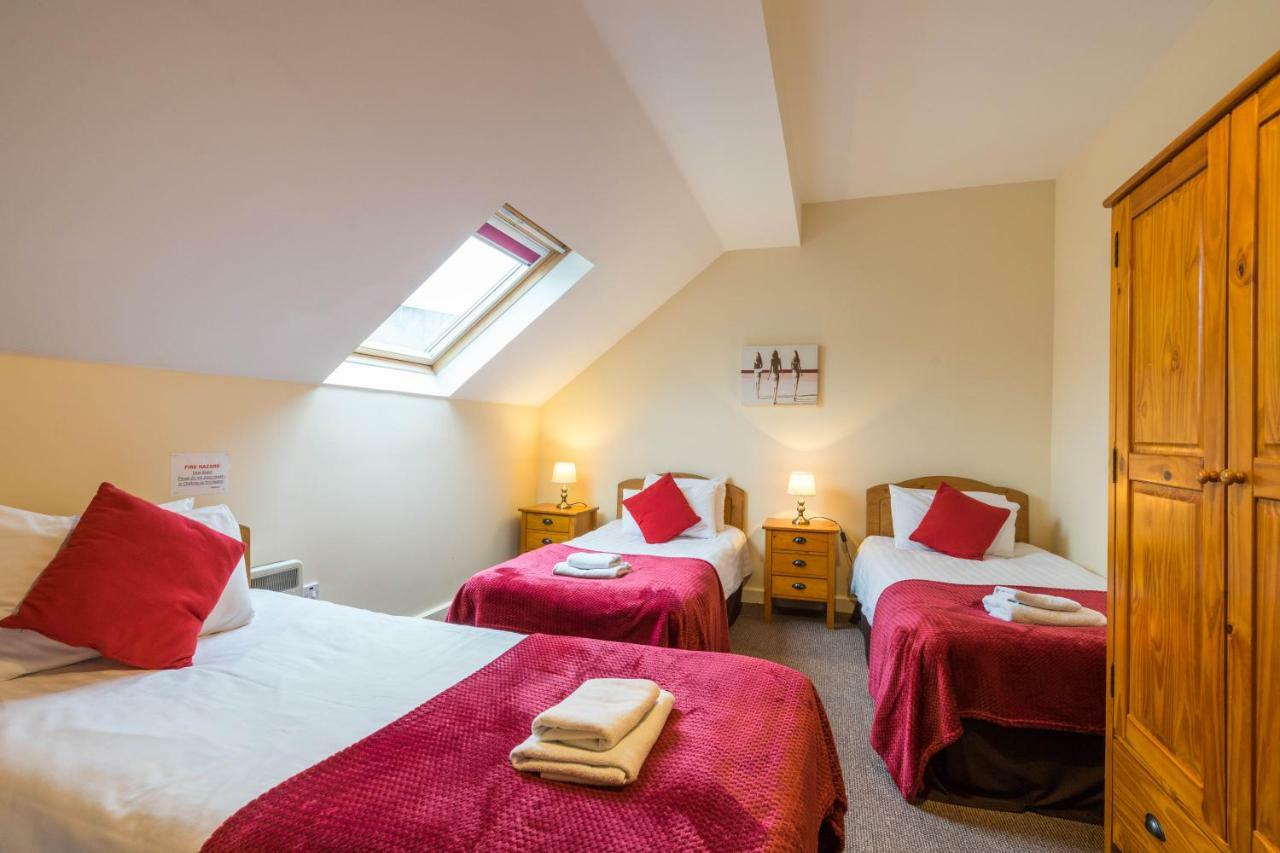 The Courtyard Apartments Carrick on Shannon Eksteriør bilde